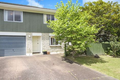 Photo of property in 1/49 Seabrook Avenue, New Lynn, Auckland, 0600