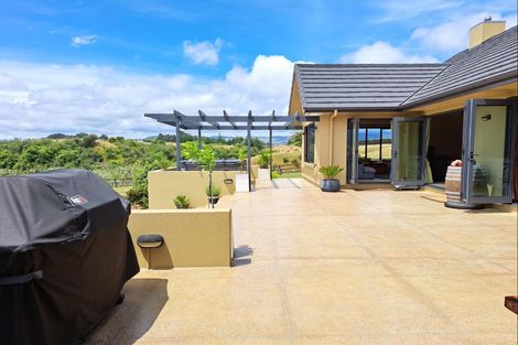 Photo of property in 100 Lea Grove, Levin, 5572