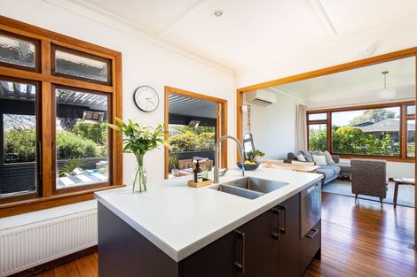 Photo of property in 2 Norman Street, Lower Vogeltown, New Plymouth, 4310