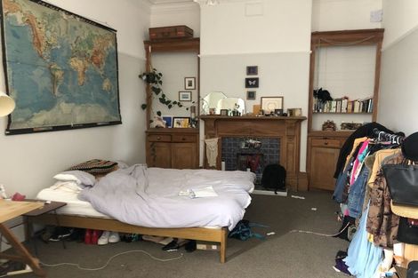 Photo of property in 244 The Terrace, Wellington Central, Wellington, 6011