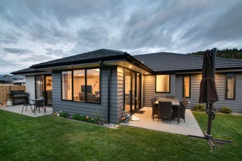 Photo of property in 26 Risinghurst Terrace, Lower Shotover, Queenstown, 9304