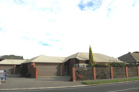 Photo of property in 71a Maidstone Road, Ilam, Christchurch, 8041