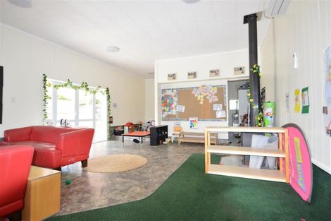 Photo of property in 208 Cambridge Street, Levin, 5510