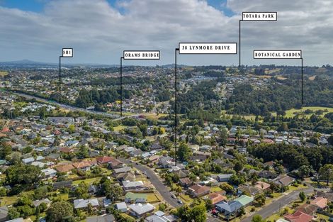Photo of property in 38 Lynmore Drive, Hillpark, Auckland, 2102
