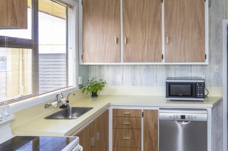 Photo of property in 73 Stuart Street, Holmes Hill, Oamaru, 9401