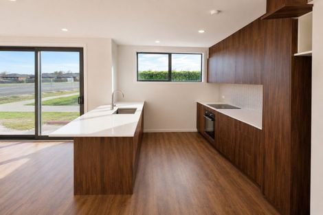 Photo of property in 3 Kamahi Place, Tisbury, 9812