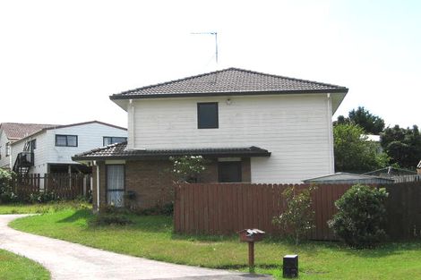 Photo of property in 3 Coupland Court, Glendene, Auckland, 0602