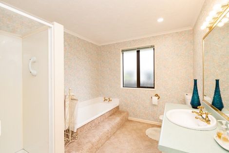 Photo of property in 28 Craig Street, Waikiwi, Invercargill, 9810