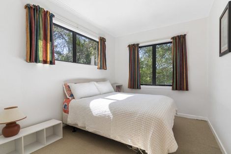 Photo of property in 128 Avalon Place, Whangamata, 3620