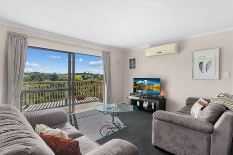 Photo of property in 11 Lupis Way, Kaiwaka, 0573