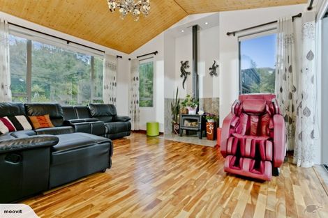 Photo of property in 16 Hobson Heights Road, Lucas Heights, Auckland, 0632