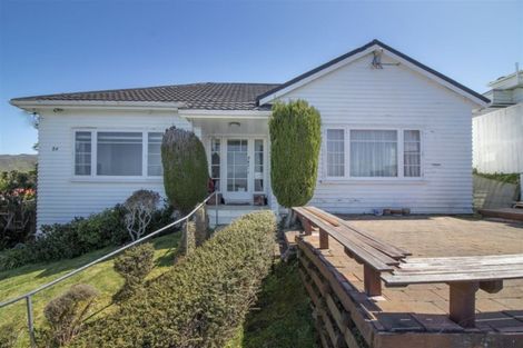 Photo of property in 84 Mills Road, Brooklyn, Wellington, 6021