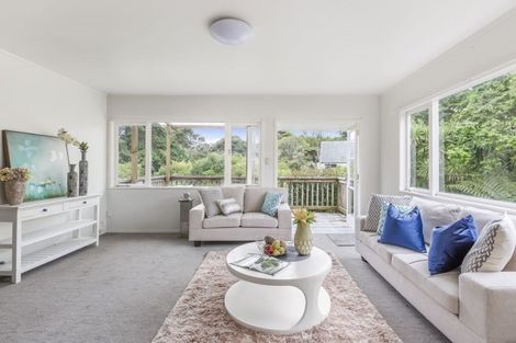 Photo of property in 9 Hellyers Street, Birkdale, Auckland, 0626