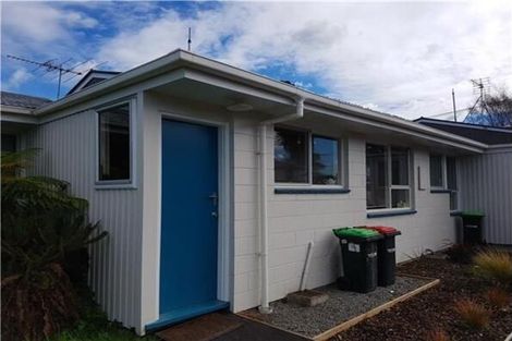 Photo of property in 2/36 Edward Avenue, Edgeware, Christchurch, 8013