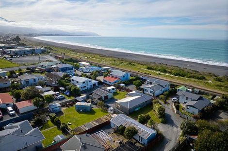 Photo of property in 108b Beach Road, Kaikoura, 7300