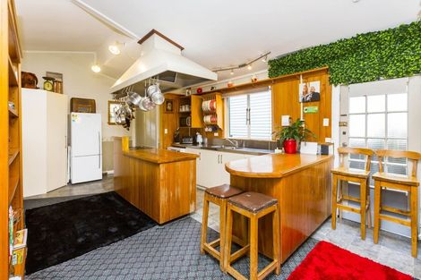 Photo of property in 54 Granville Street, Silverstream, Upper Hutt, 5019