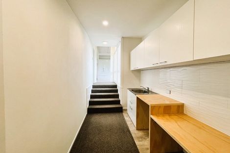 Photo of property in 71 Williams Street, Cambridge, 3434