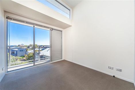Photo of property in 35m Garnet Road, Westmere, Auckland, 1022