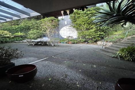 Photo of property in 24 Beacon Hill Road, Strathmore Park, Wellington, 6022