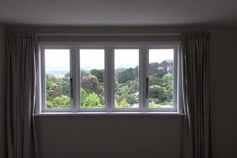 Photo of property in 27 Rugby Road, Birkenhead, Auckland, 0626