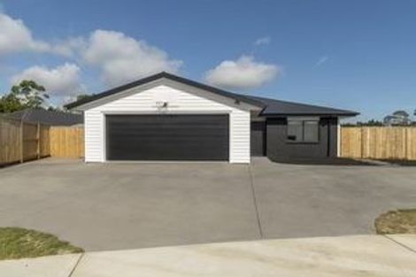 Photo of property in 16 Charlotte Drive, Omokoroa, 3114