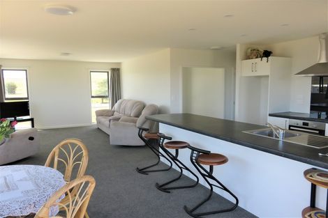 Photo of property in 33 Sunset Drive, Baylys Beach, Dargaville, 0377