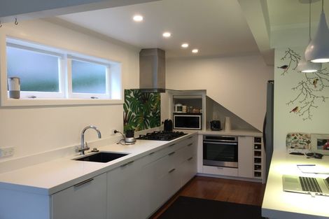 Photo of property in 34 Hastings Parade, Devonport, Auckland, 0624