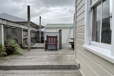 Photo of property in 14 Cadman Street, Dannevirke, 4930