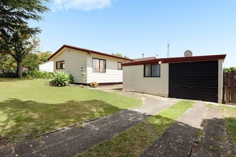 Photo of property in 12 Bishoprick Crescent, Te Puke, 3119