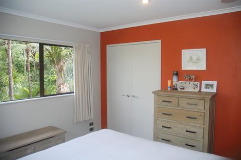 Photo of property in 45 Jonkers Road, Waitakere, Henderson, 0782