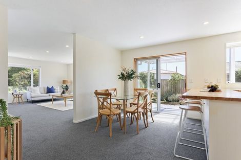 Photo of property in 2/23a Meadow Street, Papanui, Christchurch, 8052