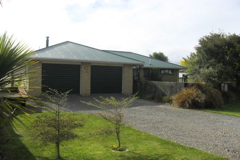 Photo of property in 12 Smarts Drive, Leithfield, 7481