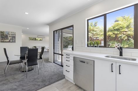 Photo of property in 9b Hamilton Parade, Hamilton Central, Hamilton, 3204