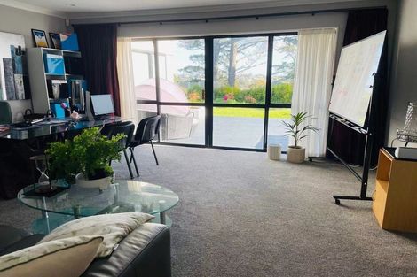 Photo of property in 15 Isherwood Place, Saint Johns, Auckland, 1072
