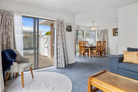 Photo of property in 1 Azalea Dell, Mount Maunganui, 3116