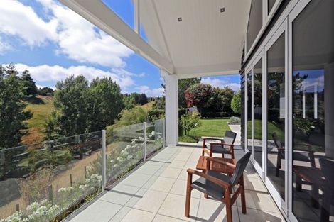 Photo of property in 82 Rochfort Road, Havelock North, 4130