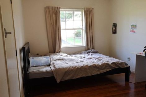 Photo of property in 20 Aotea Road, Glen Eden, Auckland, 0602