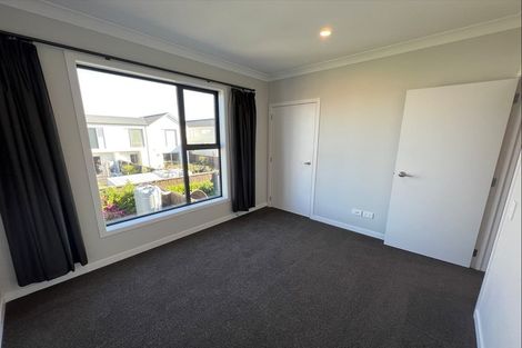 Photo of property in 65 Glidepath Road, Hobsonville, Auckland, 0616