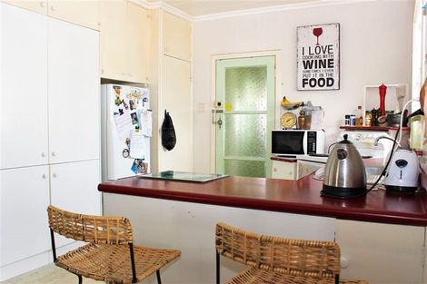 Photo of property in 211 Moanataiari Street, Thames, 3500