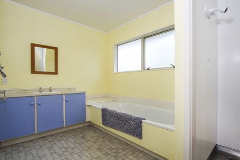 Photo of property in 1/49 Seabrook Avenue, New Lynn, Auckland, 0600