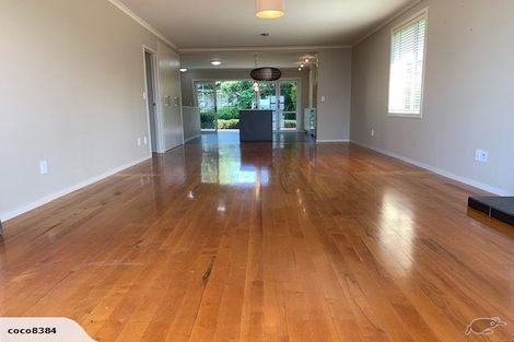 Photo of property in 100 Harbour View Road, Omokoroa, 3114