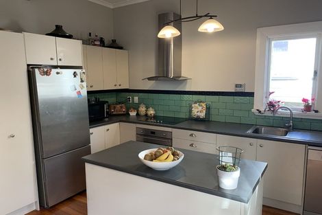 Photo of property in 16 Rathmore Street, West End, Timaru, 7910