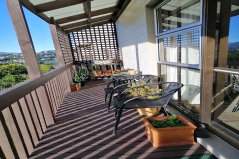 Photo of property in 1/6 Kaikoura Street, Maupuia, Wellington, 6022