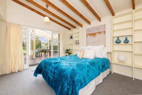 Photo of property in 7 Bungalow Avenue, Point Chevalier, Auckland, 1022