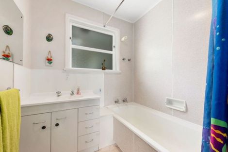 Photo of property in 7 Burns Grove, Trentham, Upper Hutt, 5018