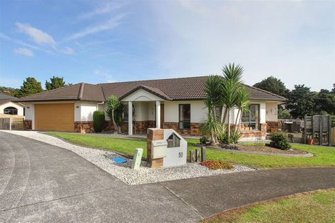 Photo of property in 50 Ridgeway Road, Pukekohe, 2120