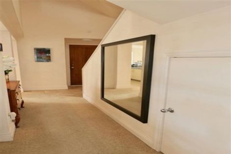 Photo of property in 2/96 Saint Johns Road, Saint Johns, Auckland, 1072