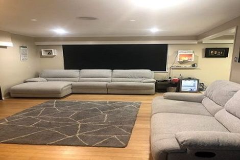 Photo of property in 36 Stanley Road, Glenfield, Auckland, 0629