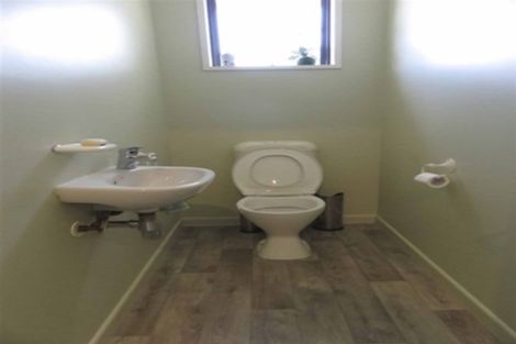 Photo of property in 4 Craig Street, Waikiwi, Invercargill, 9810