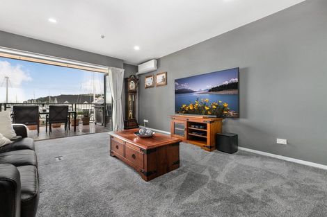 Photo of property in 10 Harbour Village Drive, Gulf Harbour, Whangaparaoa, 0930